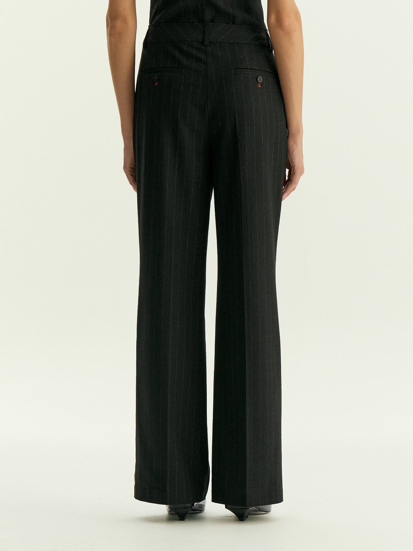 Брюки прямого кроя