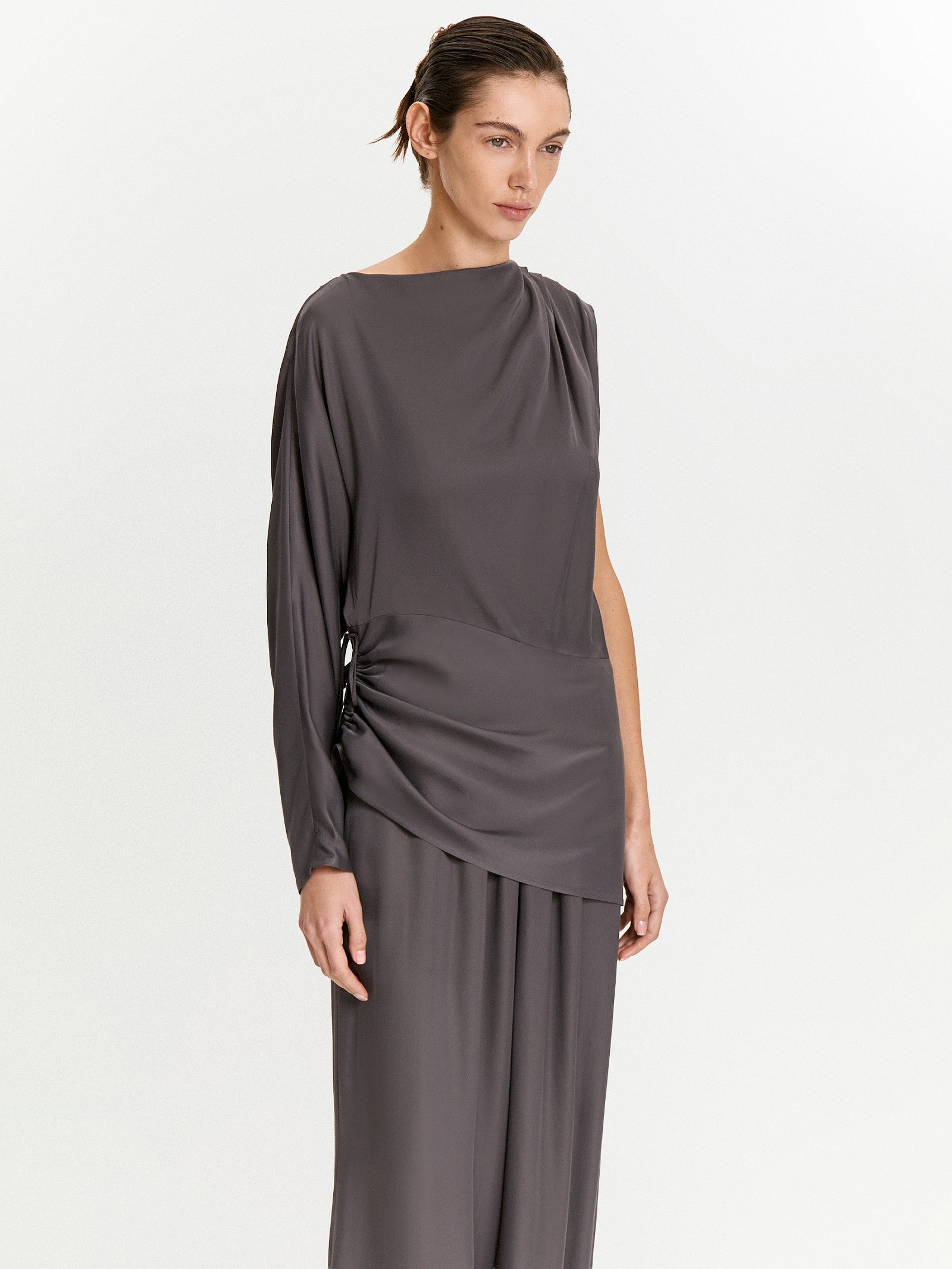 Блузка с длинным рукавом