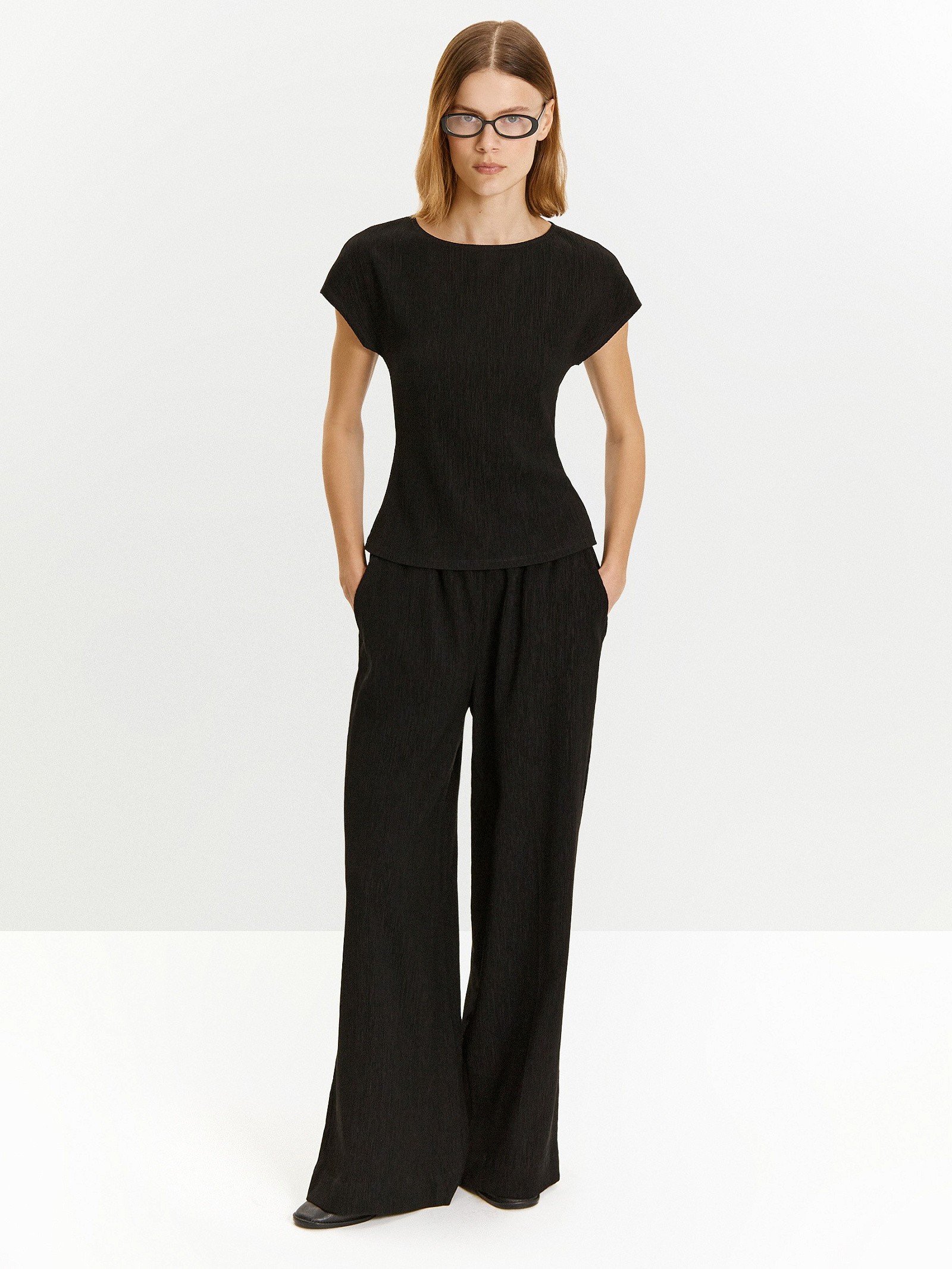 Брюки широкого кроя