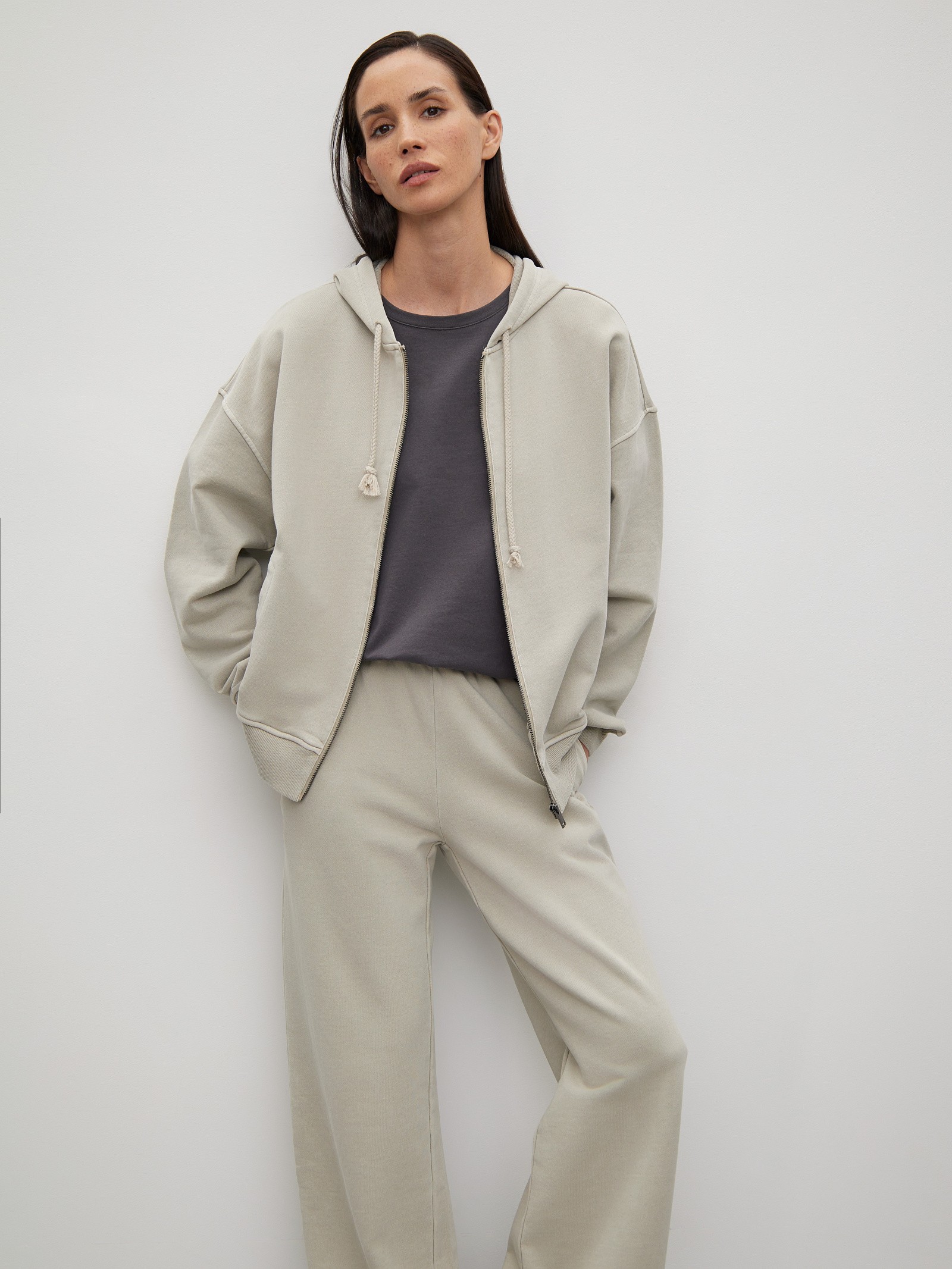 Худи из трикотажа