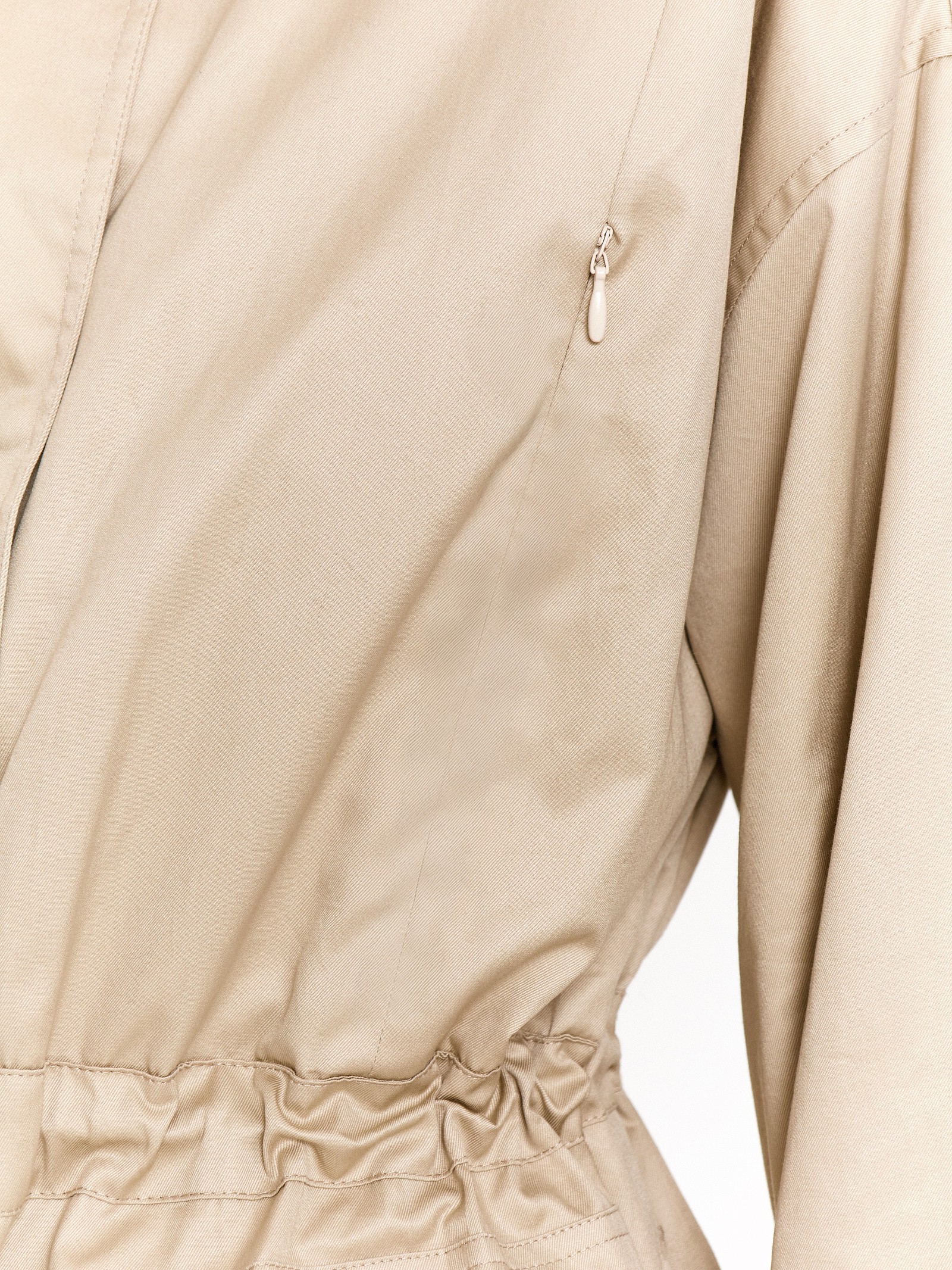 Плащ на молнии