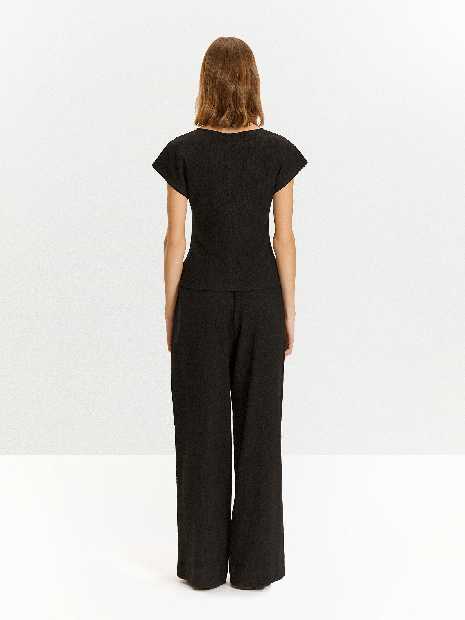 Блузка однотонная