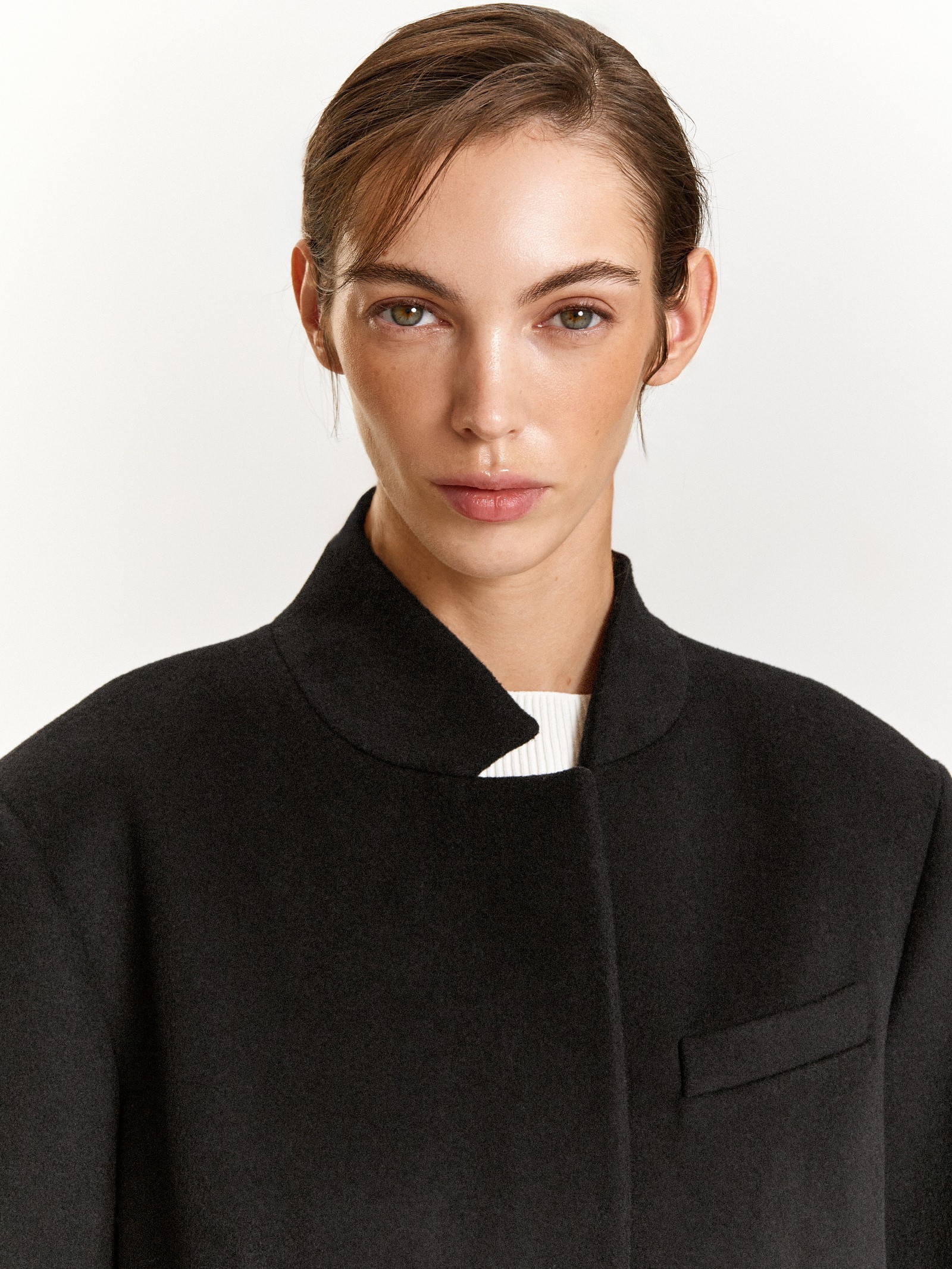 Пальто из шерсти