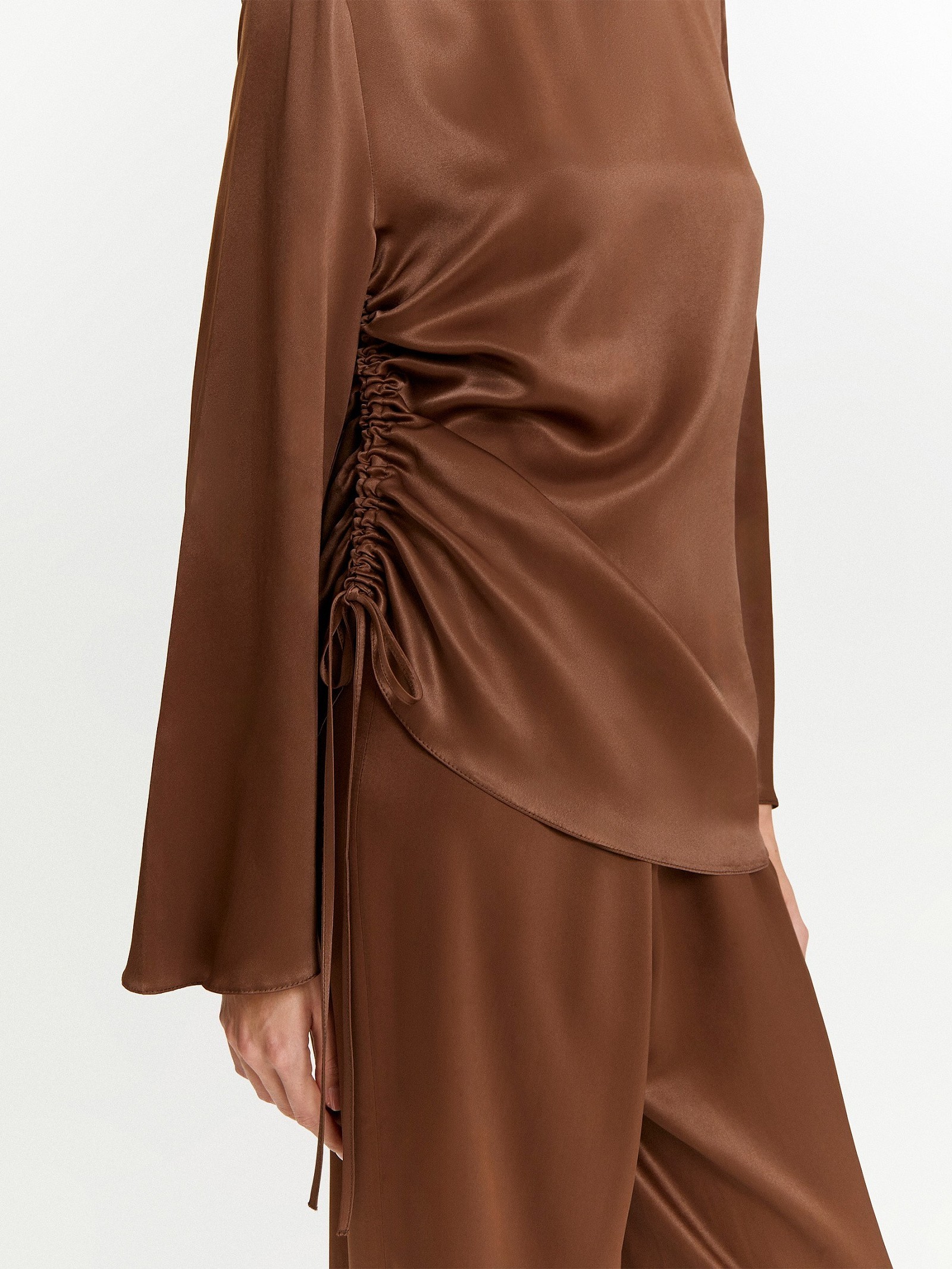 Блузка с завязками из 100% вискозы