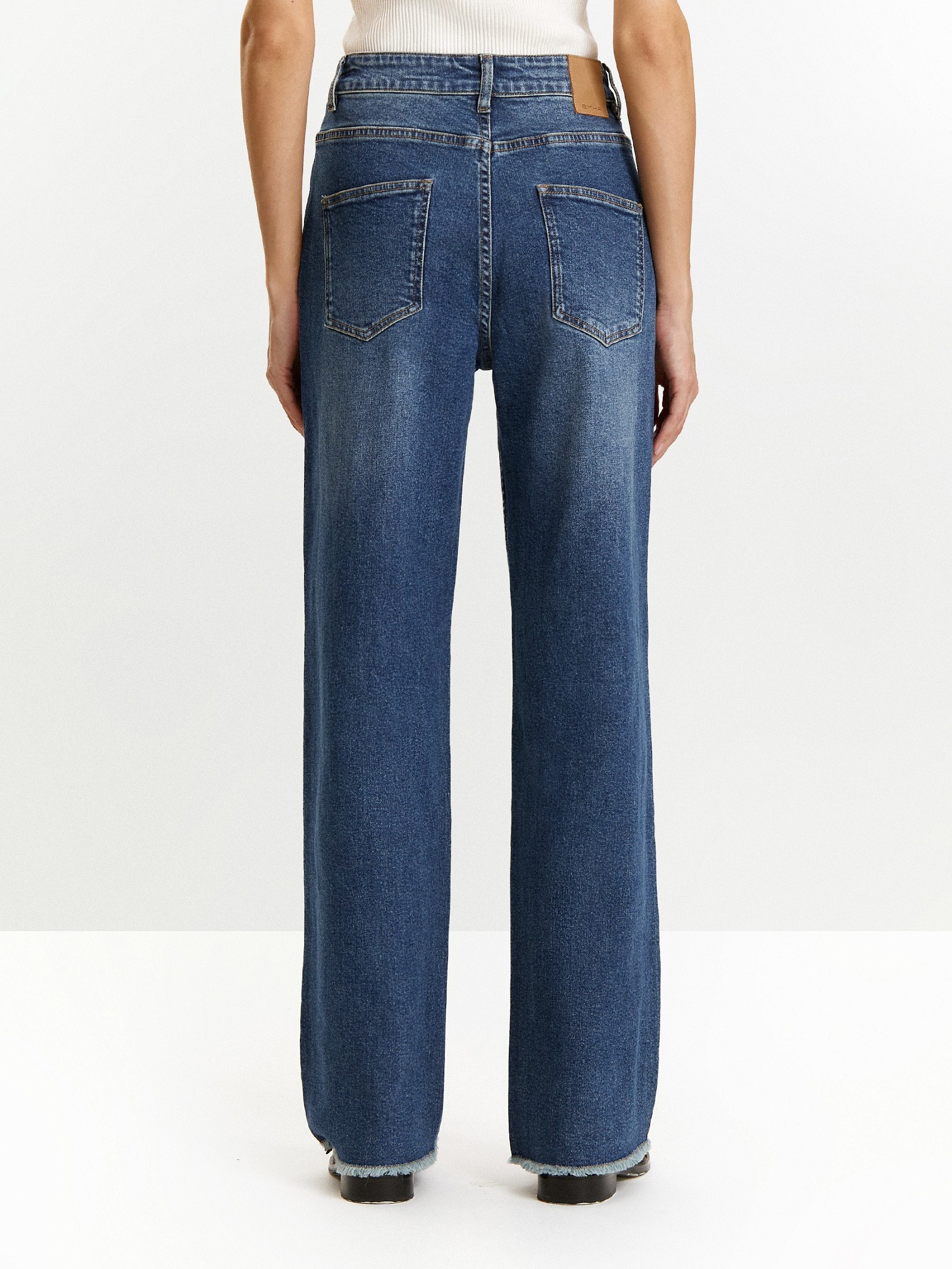 Джинсы Straight Leg 377