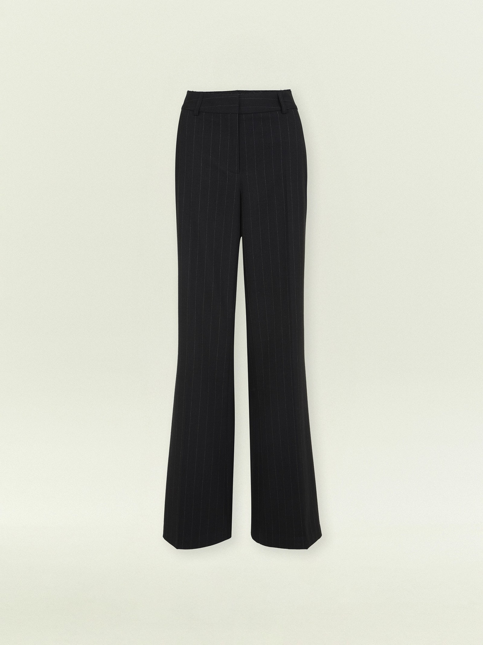 Брюки прямого кроя