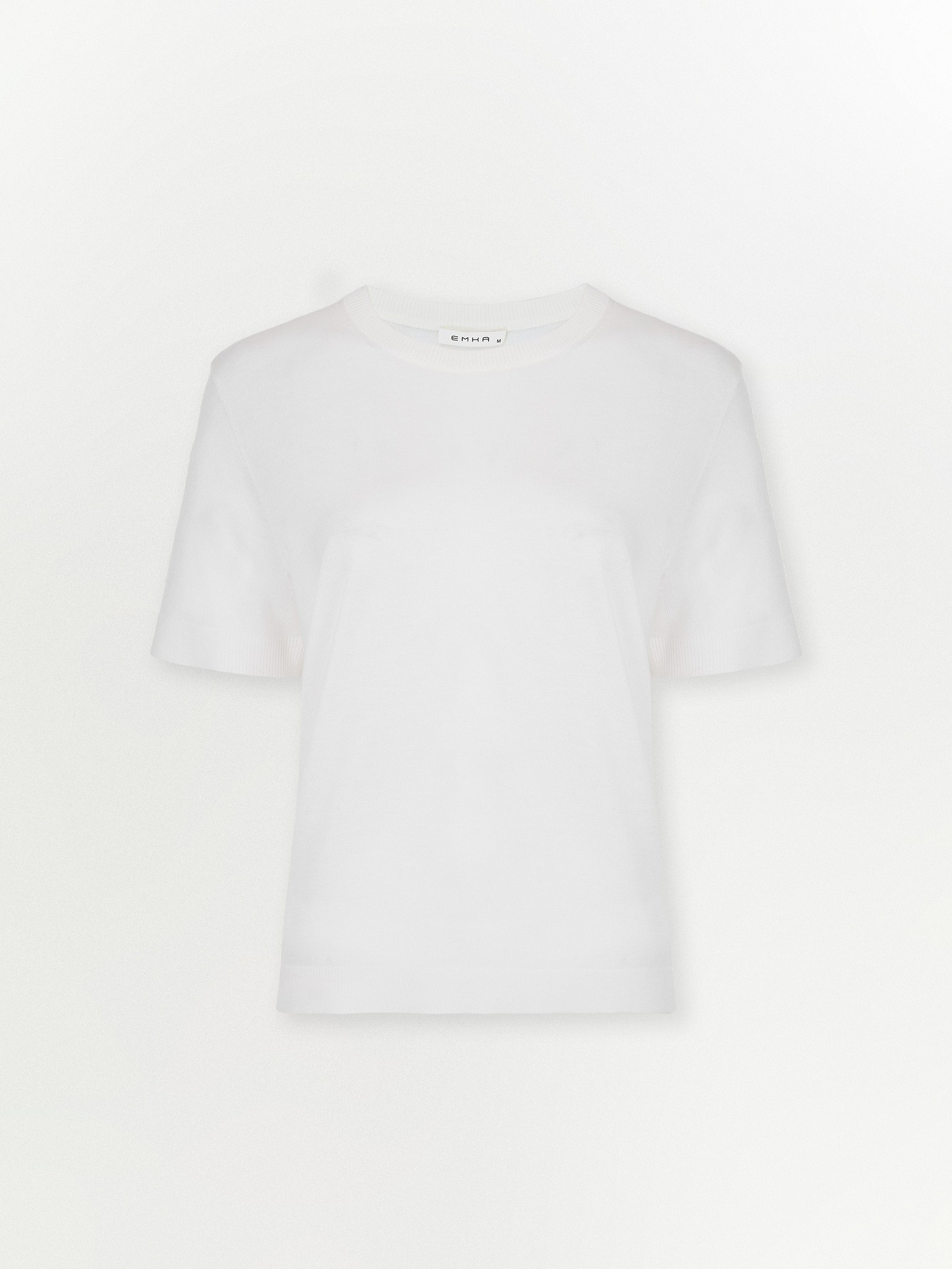 Футболка с содержанием шерсти