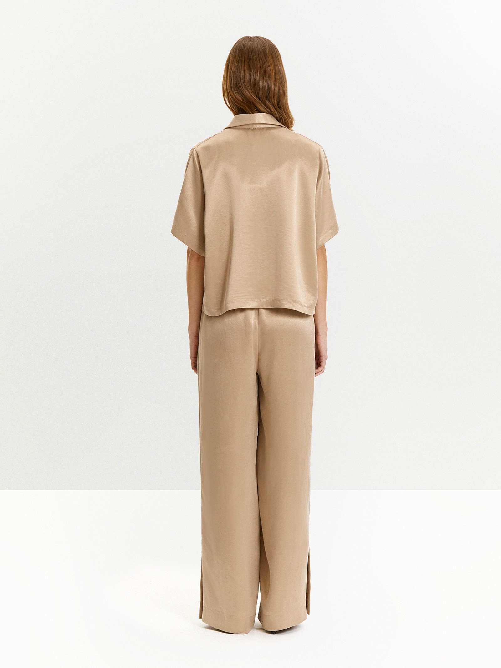 Рубашка однотонная