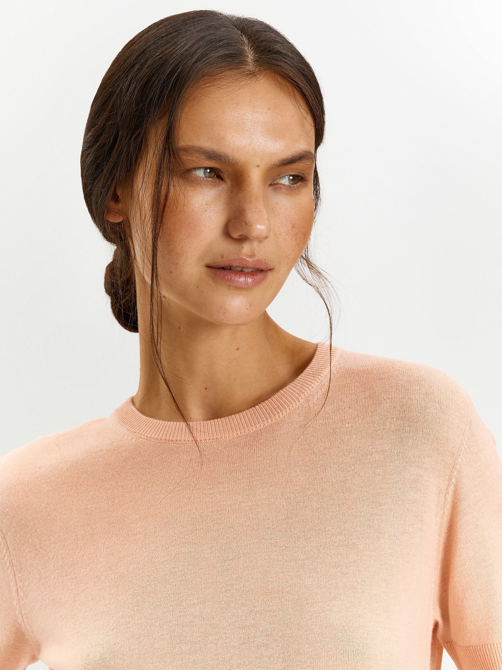 Футболка с содержанием шерсти