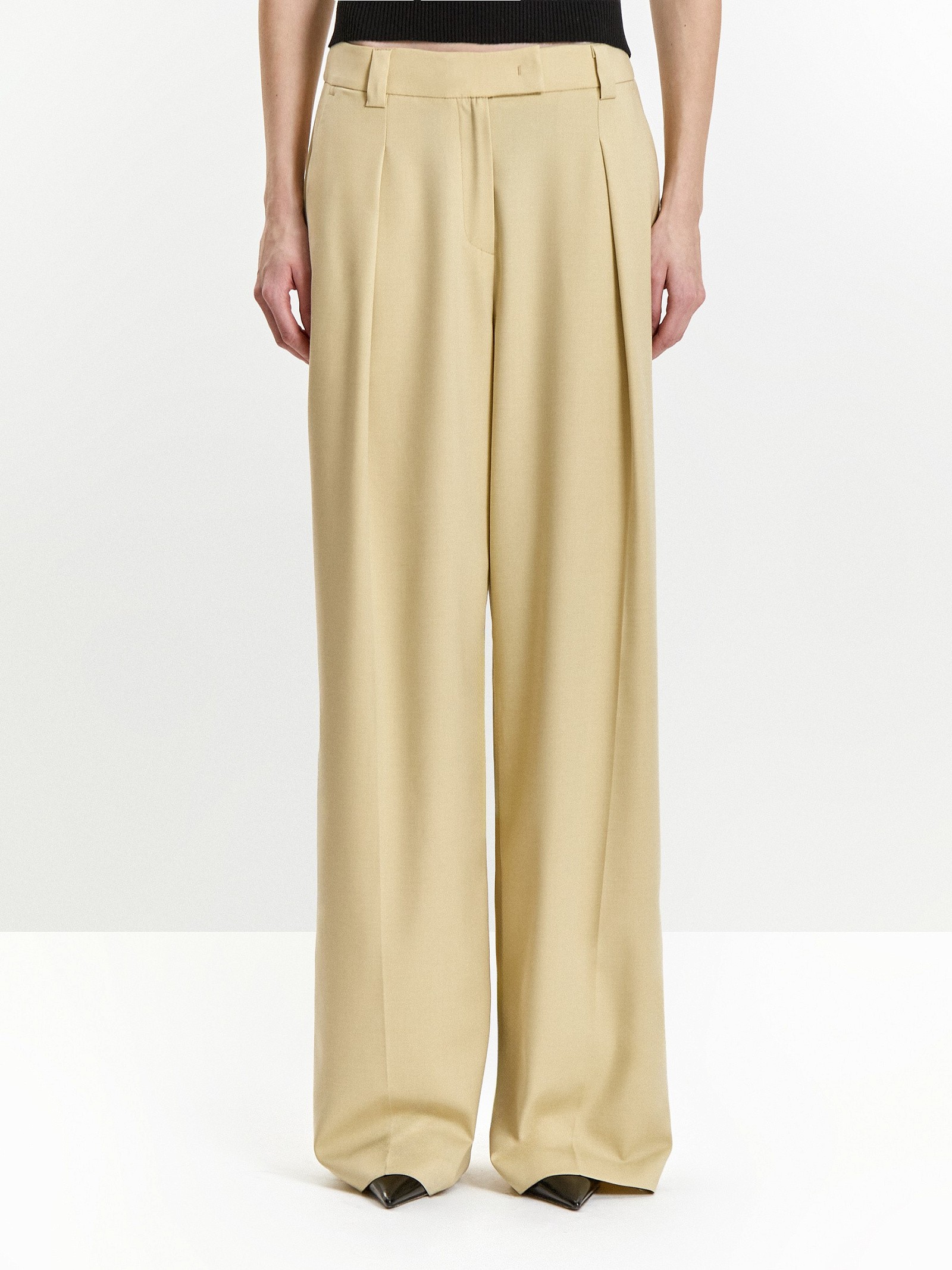 Брюки прямого кроя однотонные