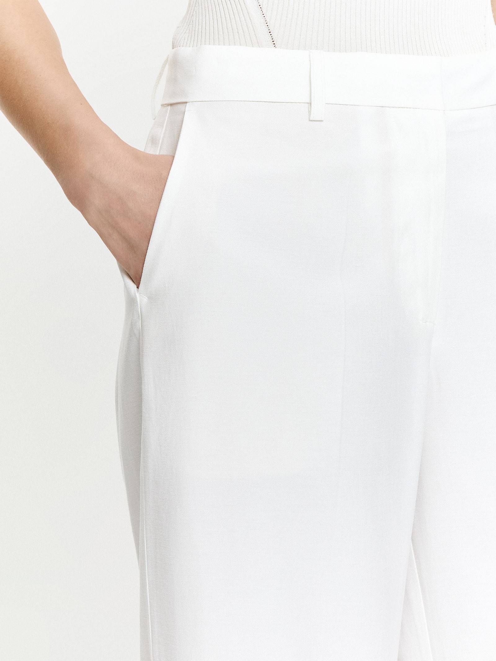 Брюки прямого кроя