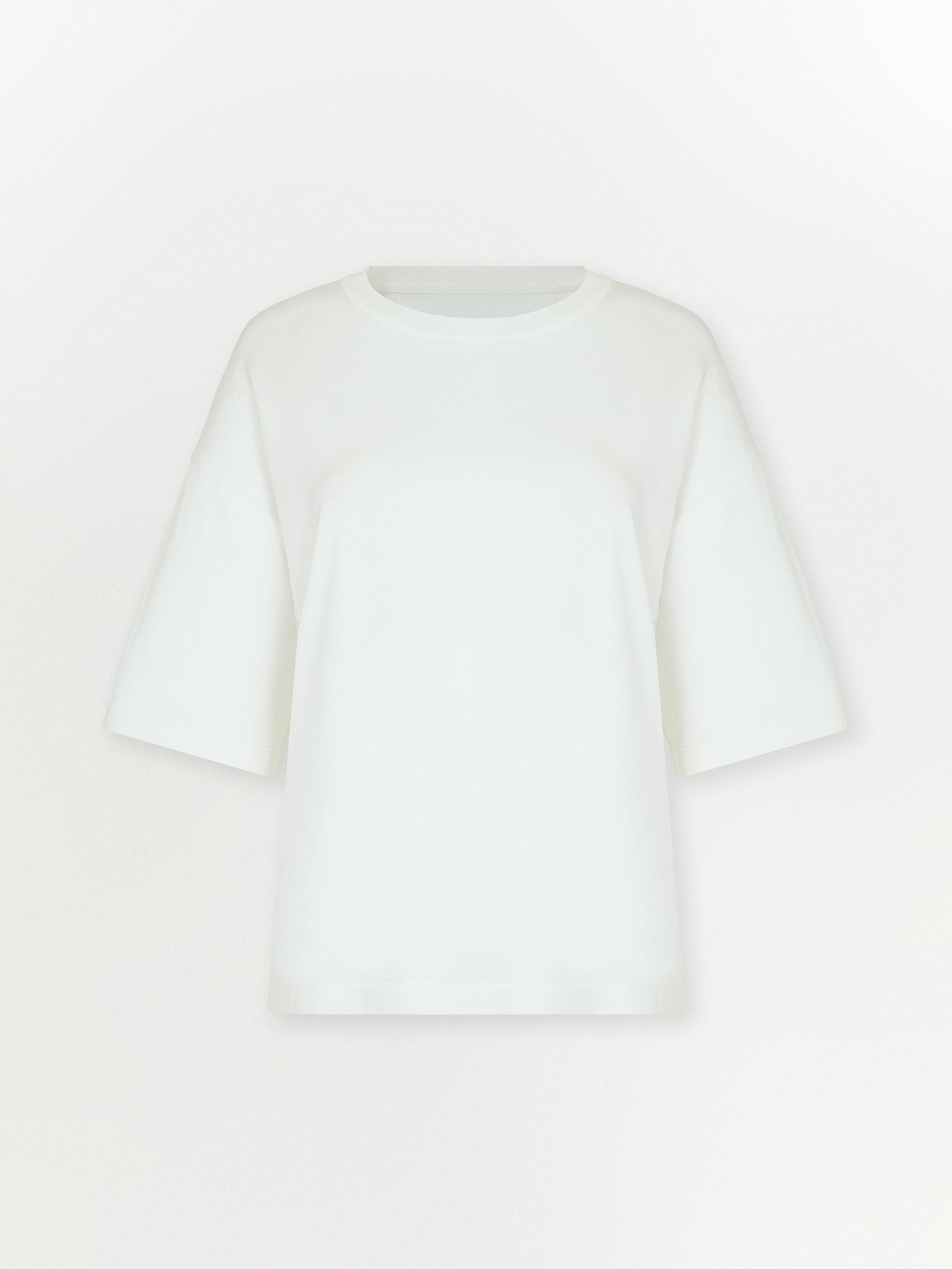 Футболка с содержанием шелка