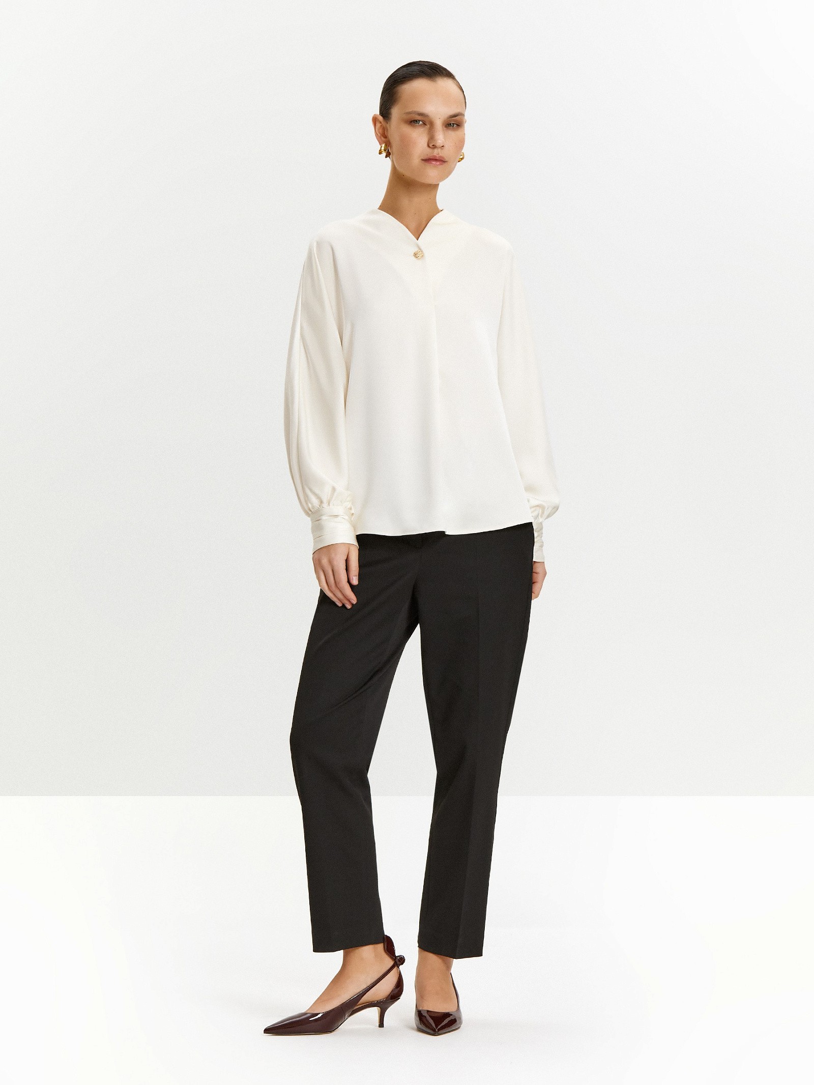 Блузка с длинным рукавом