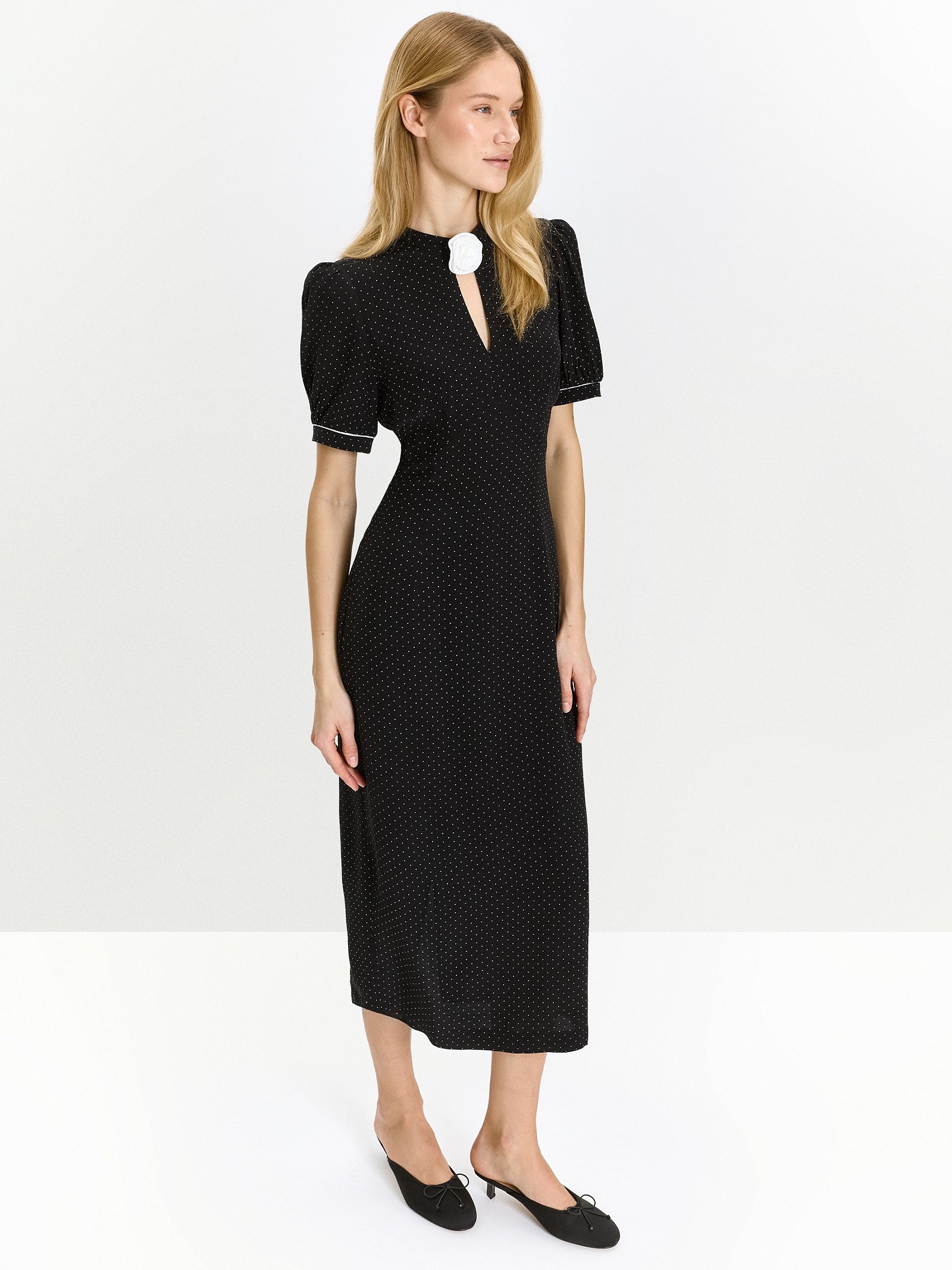 Платье в горох