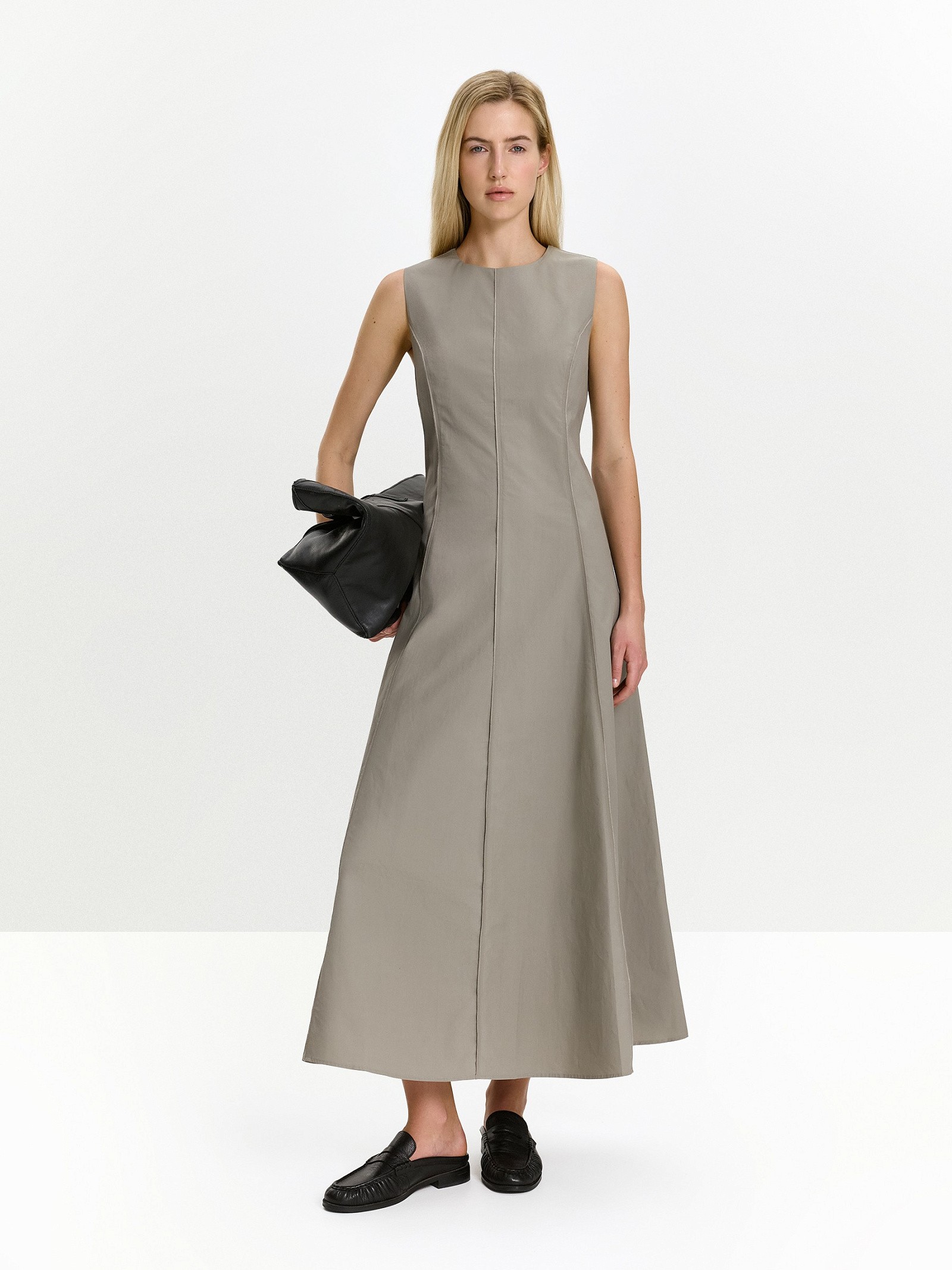 Платье а-силуэта