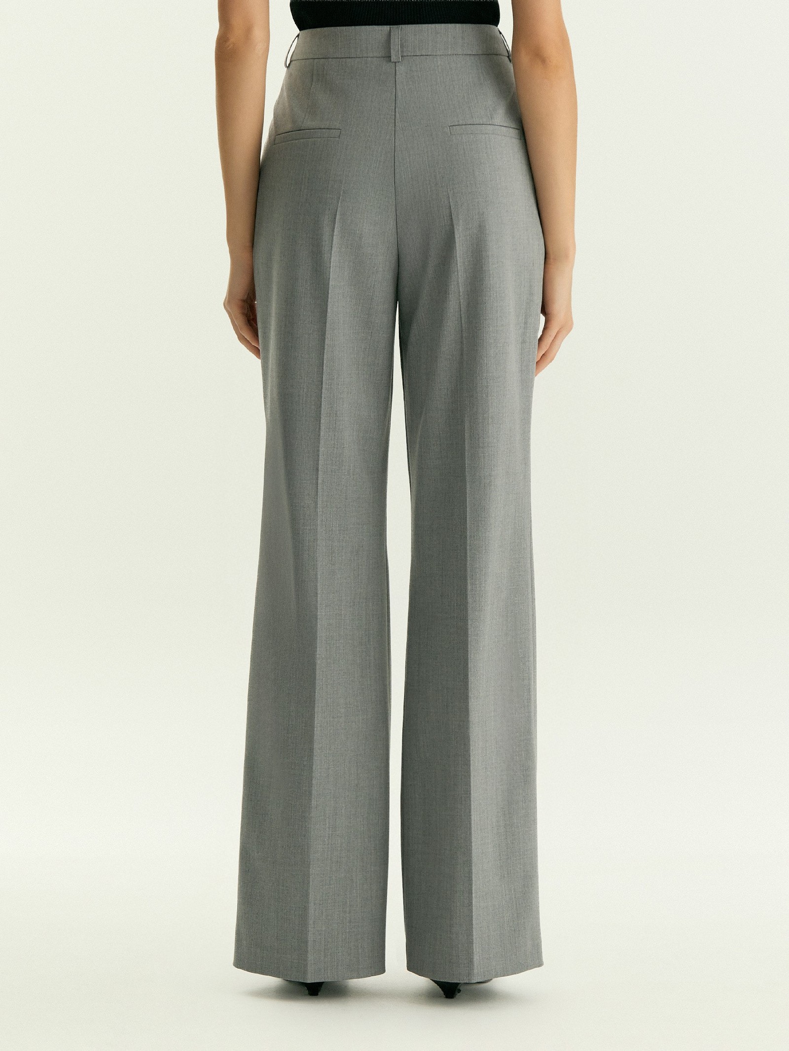 Брюки широкого кроя