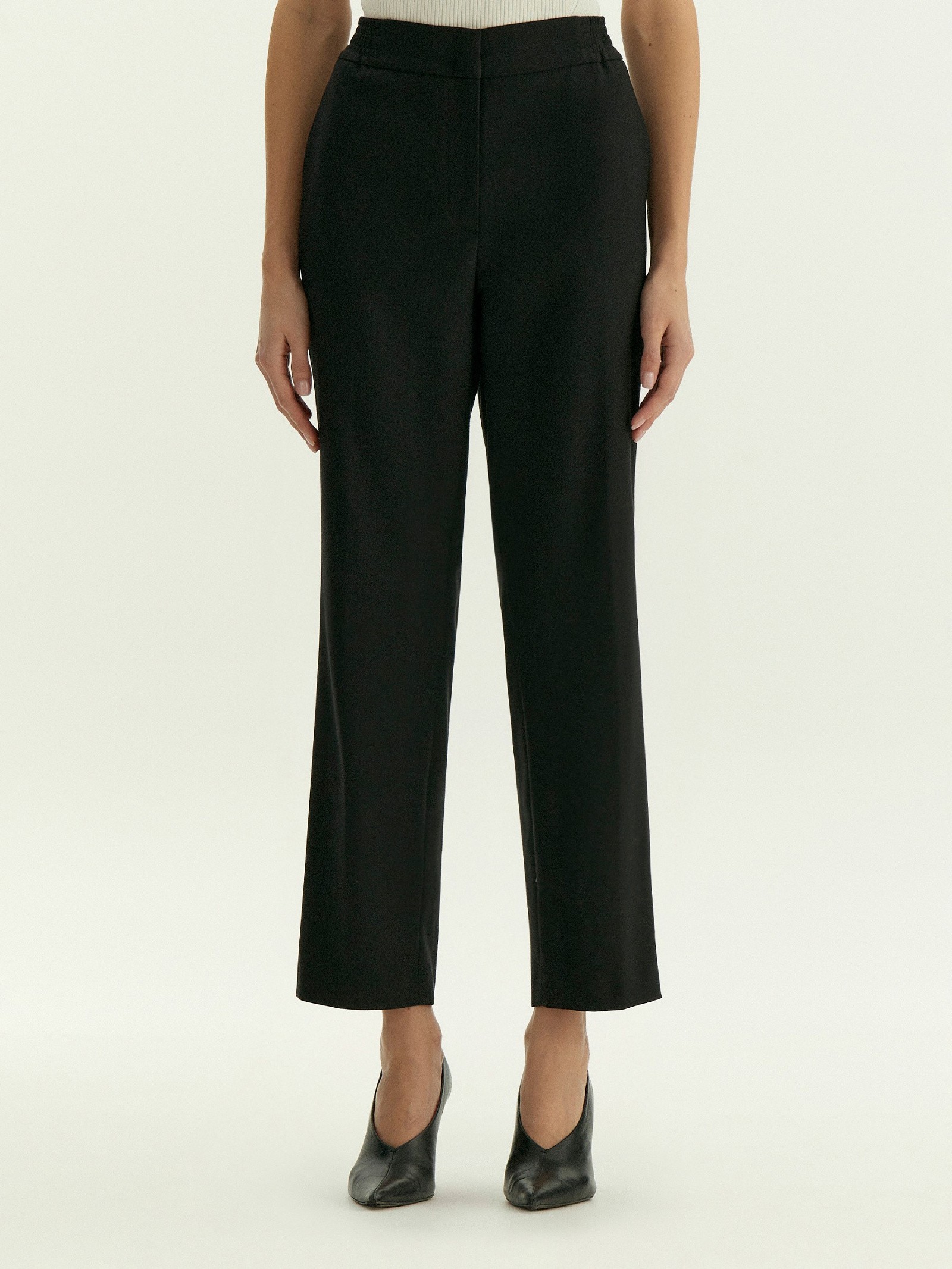 Брюки зауженного кроя из костюмной шерсти