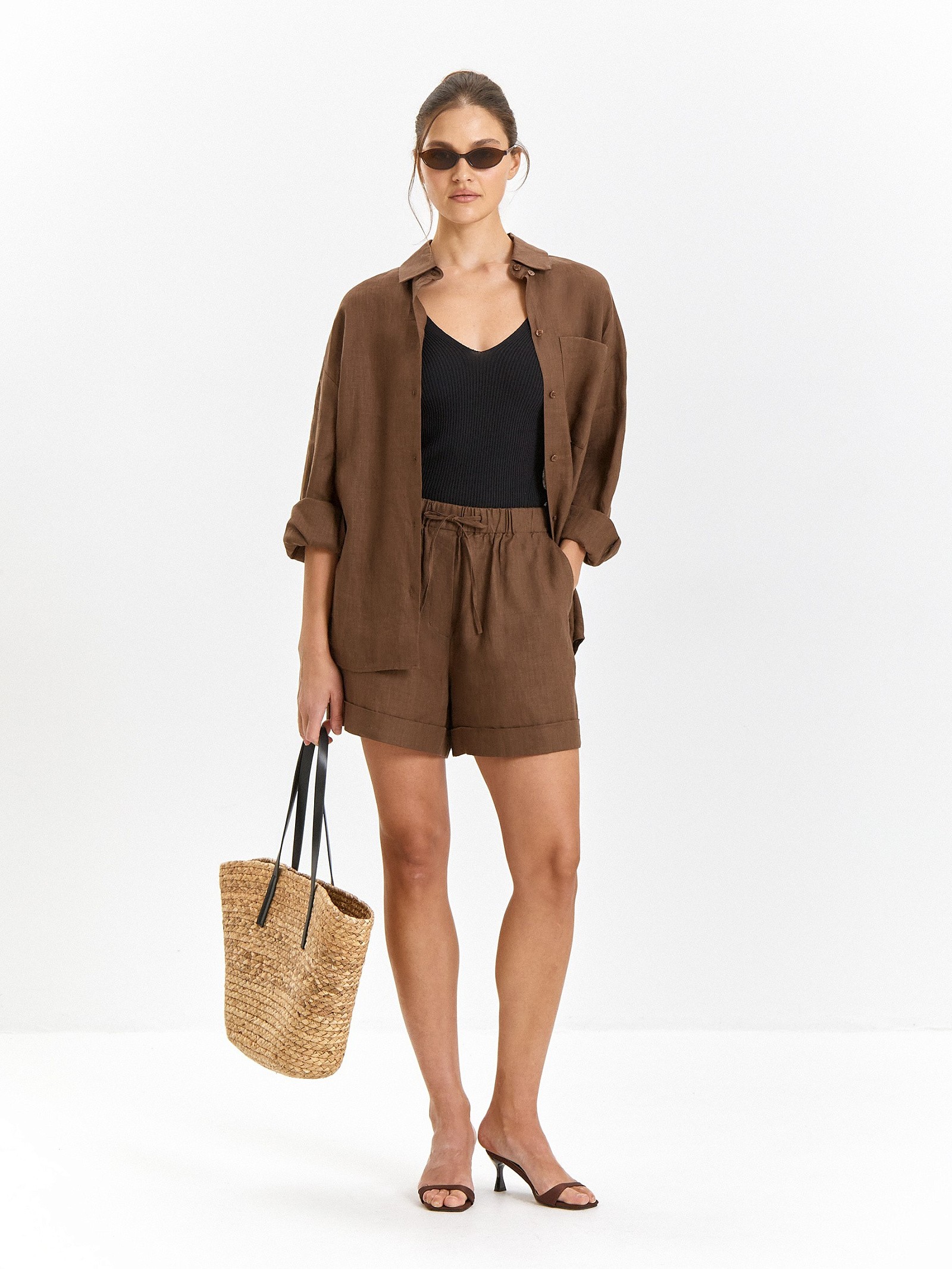 Шорты из 100% льна