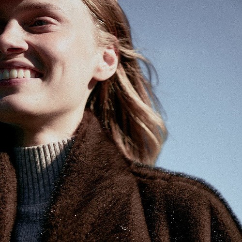 Классическая деловая женская одежда Классическая деловая женская одежда